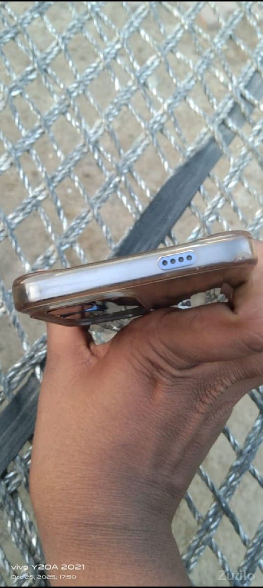 vivo y29 5g
6355910992