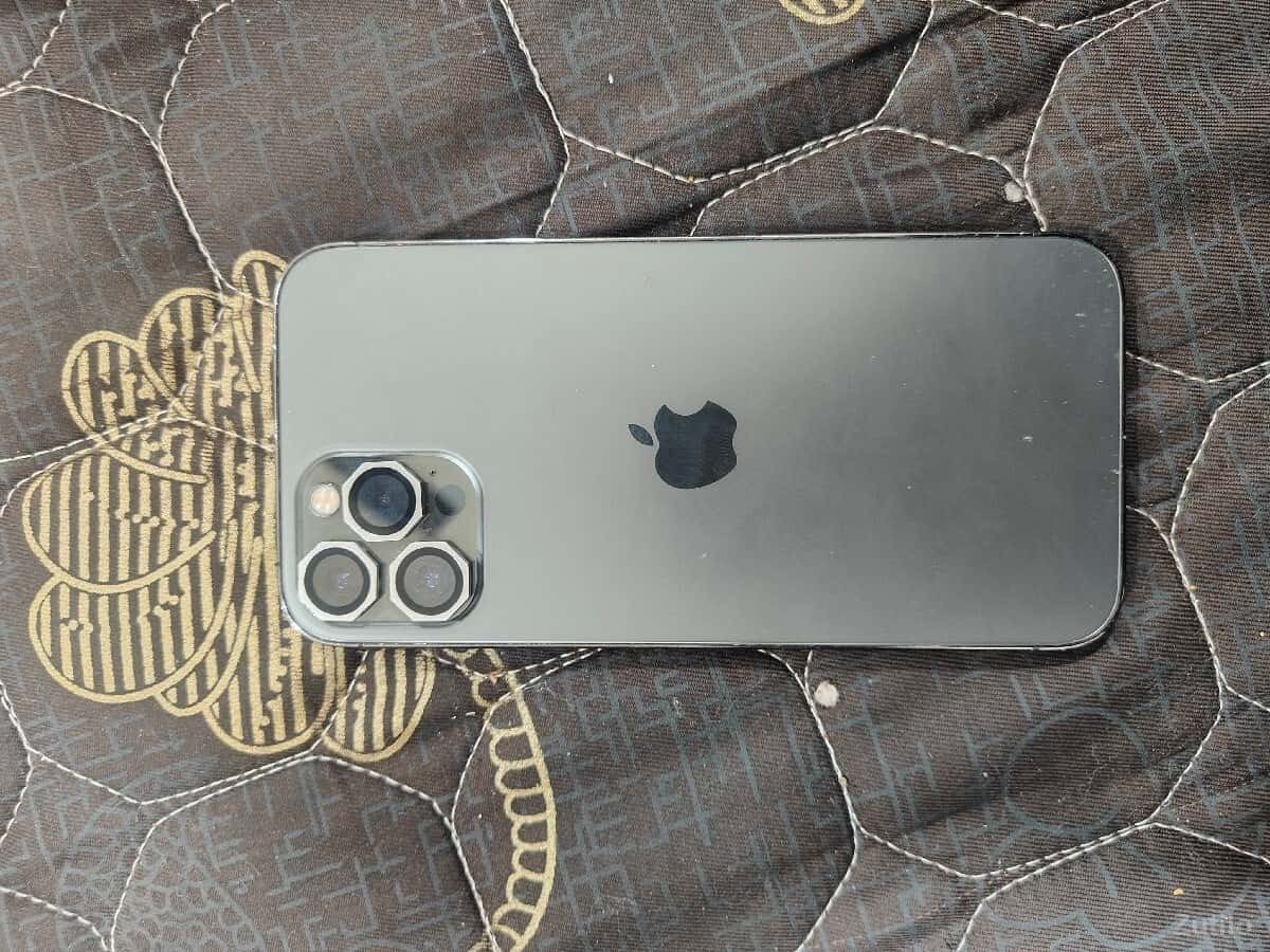 I phone 12 pro max I phone 12 pro max