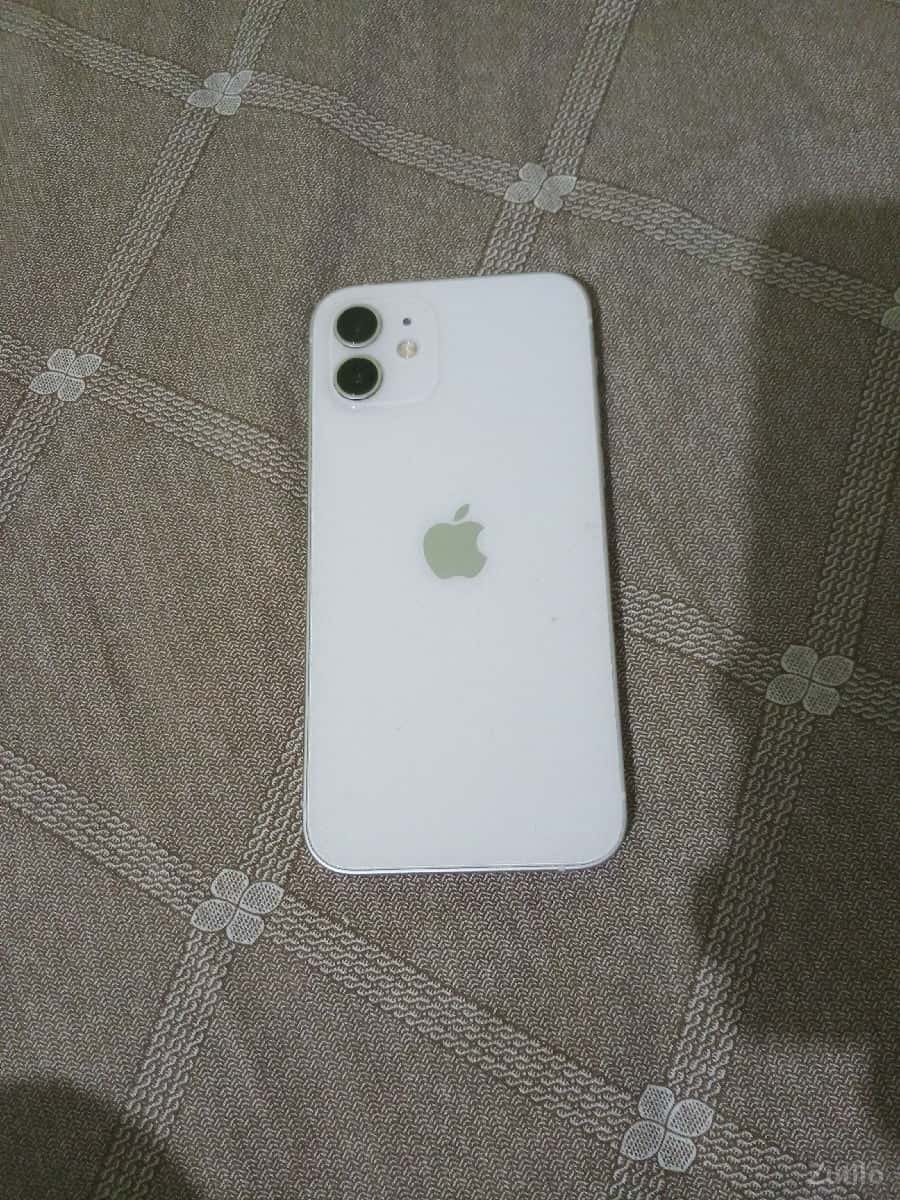 એપલ મોબાઇલ વેચવાનો છે એપલ મોબાઇલ વેચવાનો છે