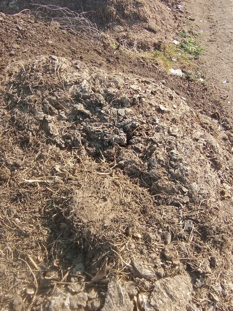 ખાતર વેચવાનું છે