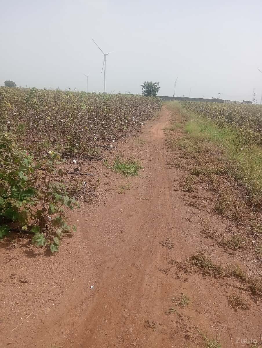 3 akr 10 gutha 3 akr 10 gutha