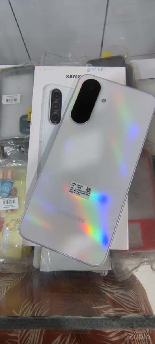 મોબાઇલ વેચવા નો છે મોબાઇલ વેચવા નો છે