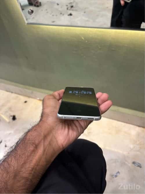 Samsung Galaxy s21 Fe Samsung Galaxy s21 Fe