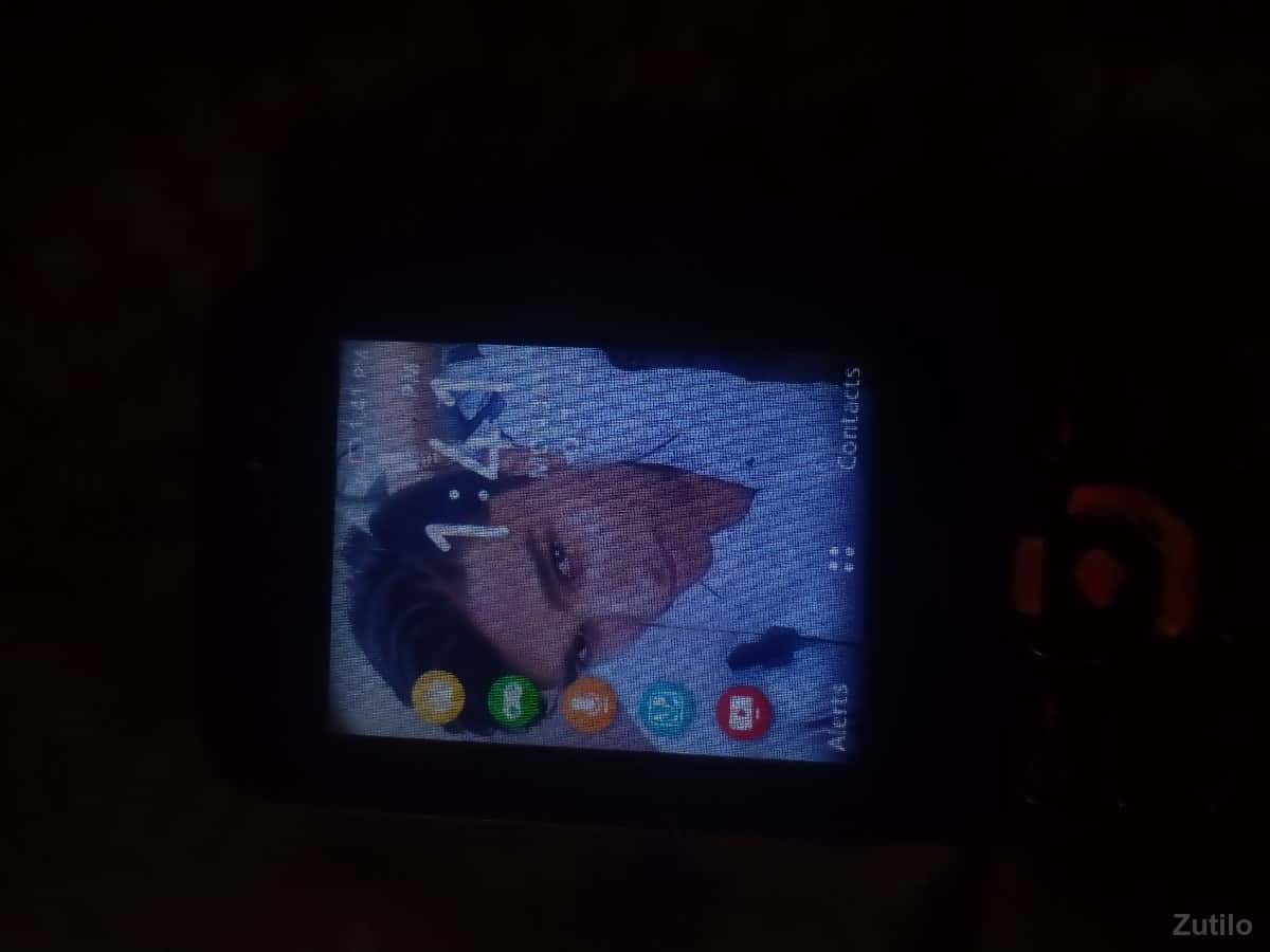 સેકન ફોન વેચવાનો છે સેકન ફોન વેચવાનો છે