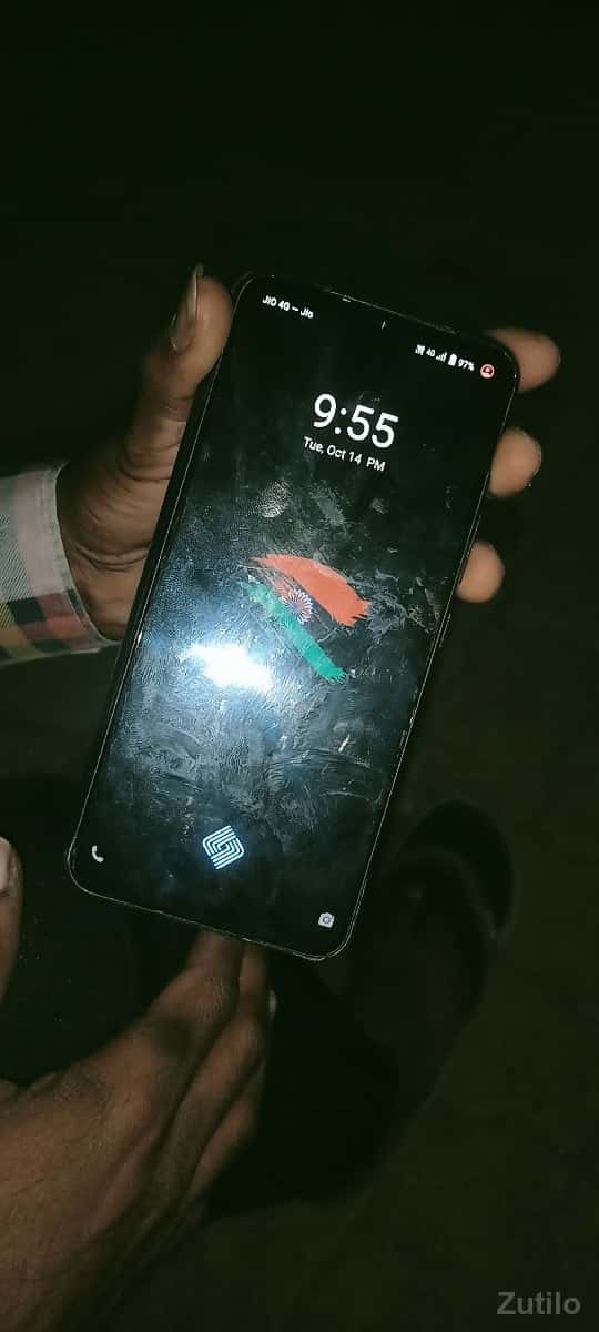 મોબાઈલ વેચવાનો છે મોબાઈલ વેચવાનો છે