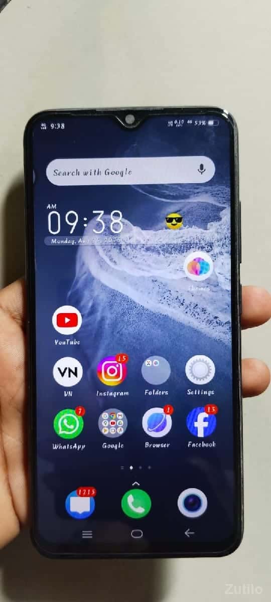 vivo v11 pro મોબાઈલ વેચવાનો છે vivo v11 pro મોબાઈલ વેચવાનો છે