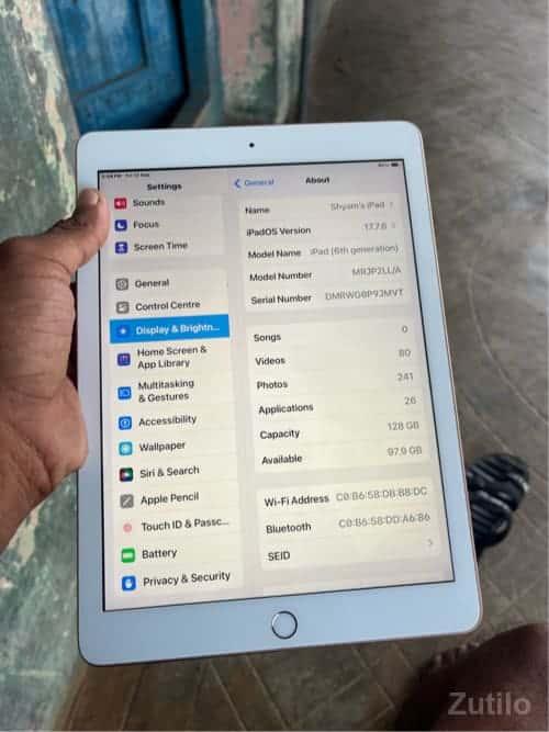 Apple I pad 128gb Apple I pad 128gb