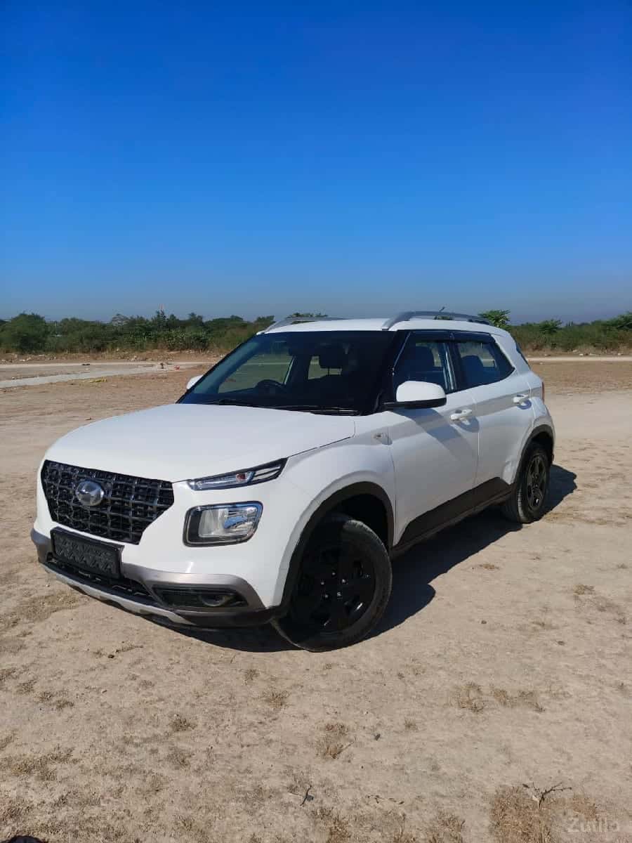 venue s 1.2 Petrol CNG 8/2021 venue s 1.2 Petrol CNG 8/2021