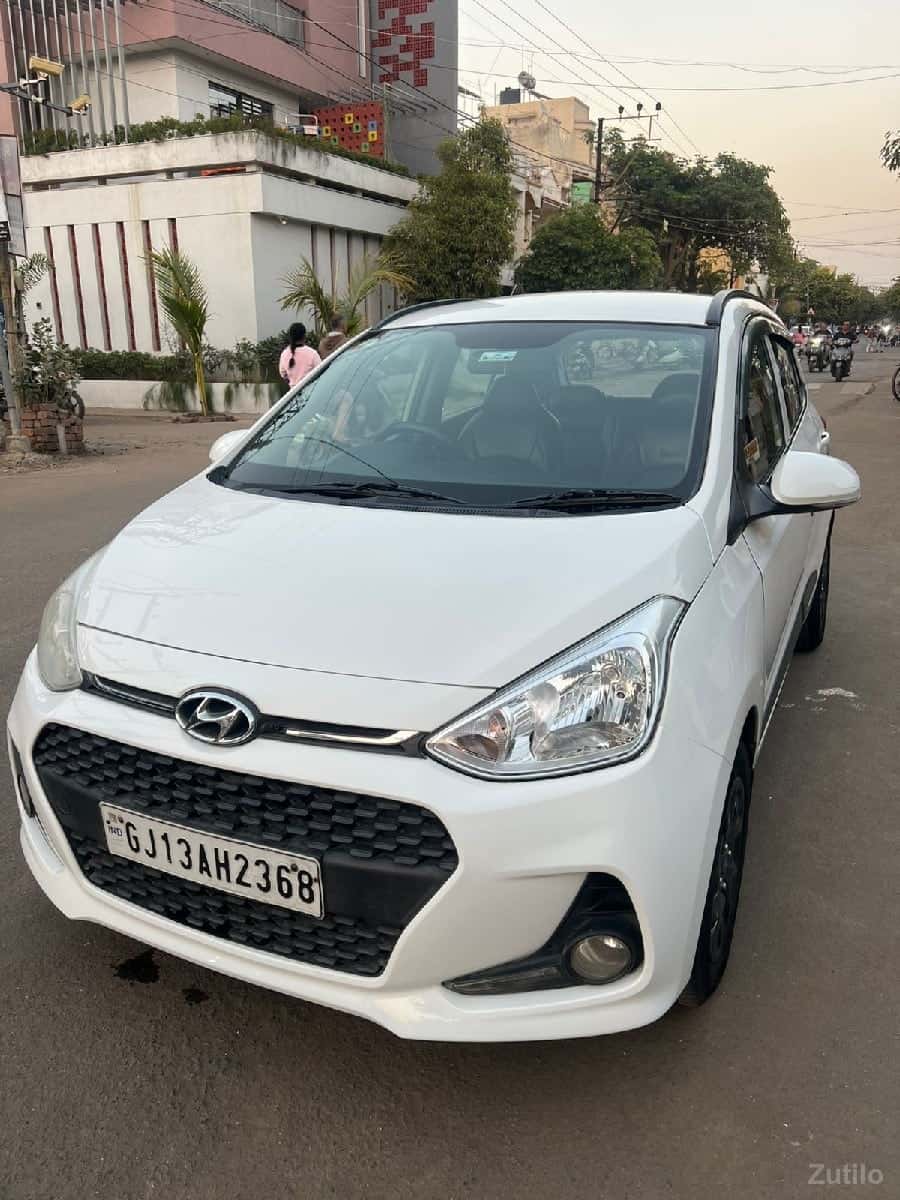 વેચવાની છે વેચવાની છે