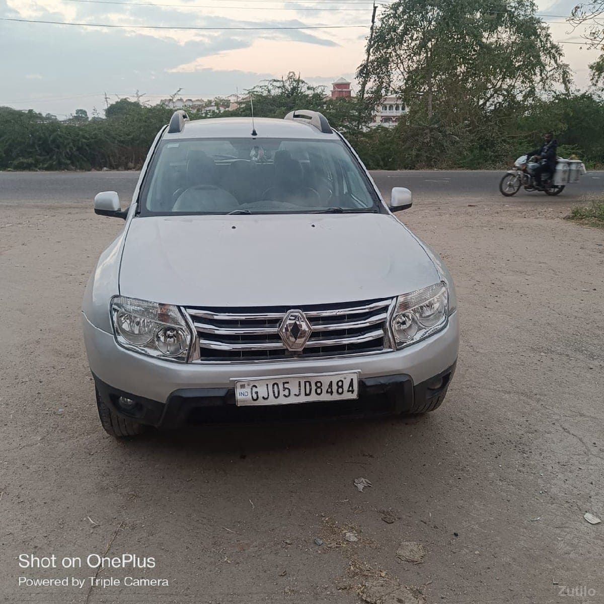 duster 2013 ni tip top condition