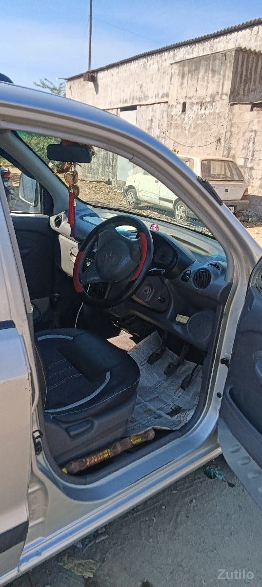 ફોરવીલ વેચવાની