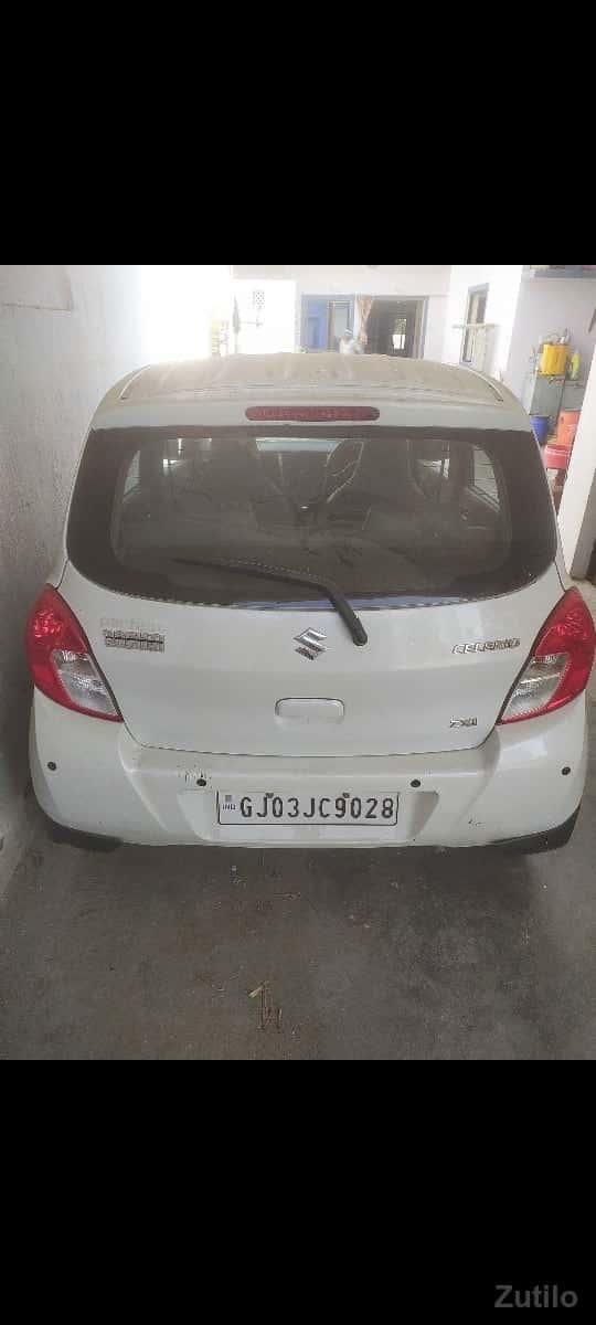 ગાડી વેચવાની છે ગાડી વેચવાની છે