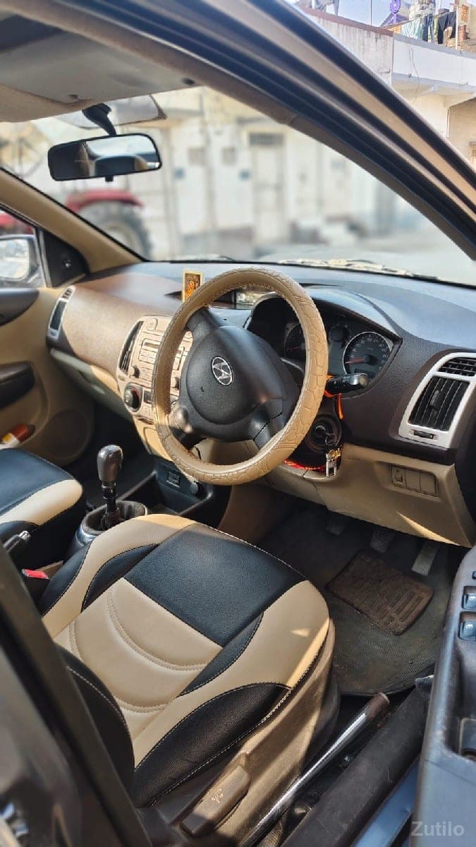 Hyundai i20 car fully original