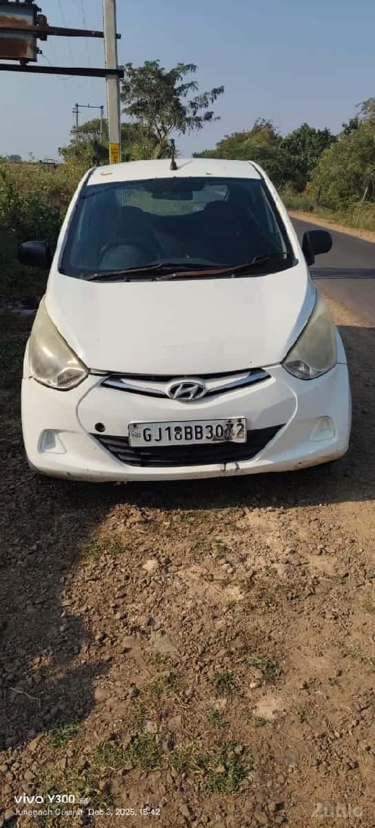 ફોરવીલ વેચવાનું છે ફોરવીલ વેચવાનું છે