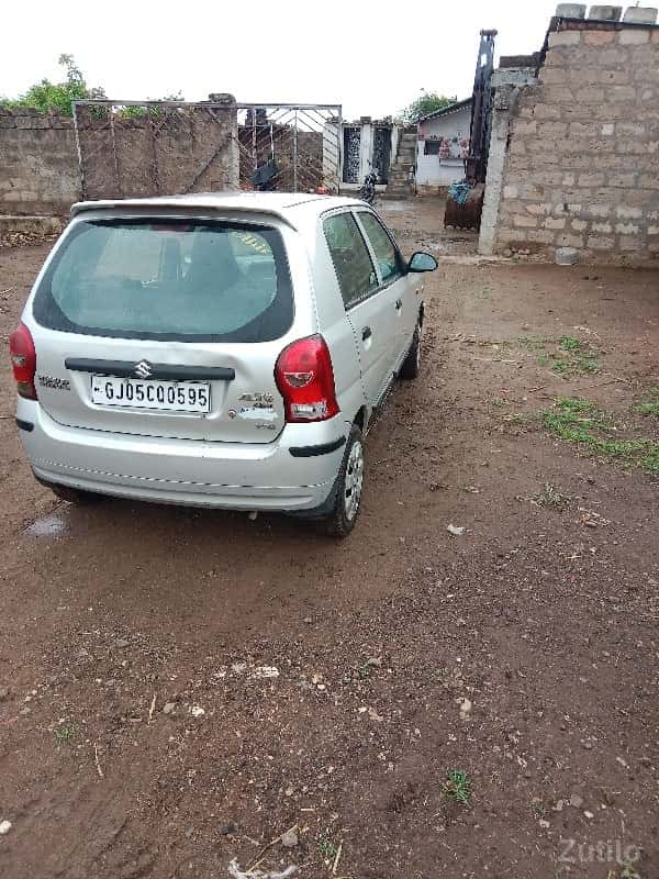 મોડલ,,,2011,, કાયર નવા, બે ટરીનવી મોડલ,,,2011,, કાયર નવા, બે ટરીનવી