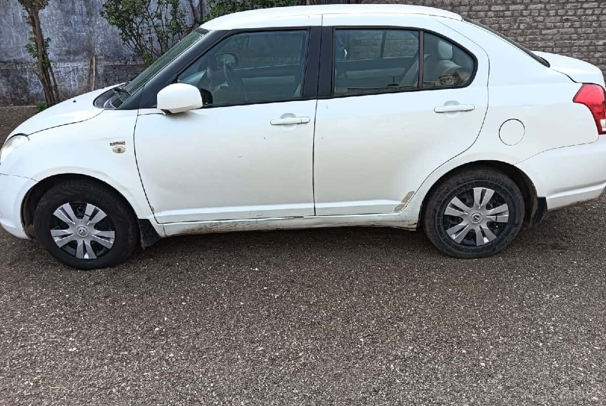 સ્વિફ્ટ ડિઝાયર ફોરવિલ સ્વિફ્ટ ડિઝાયર ફોરવિલ