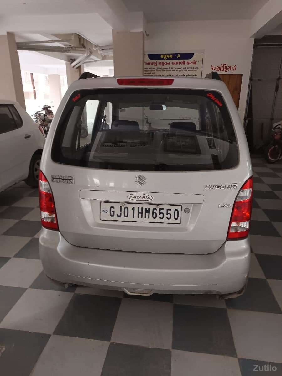 ગાડી વેચવા ની છે