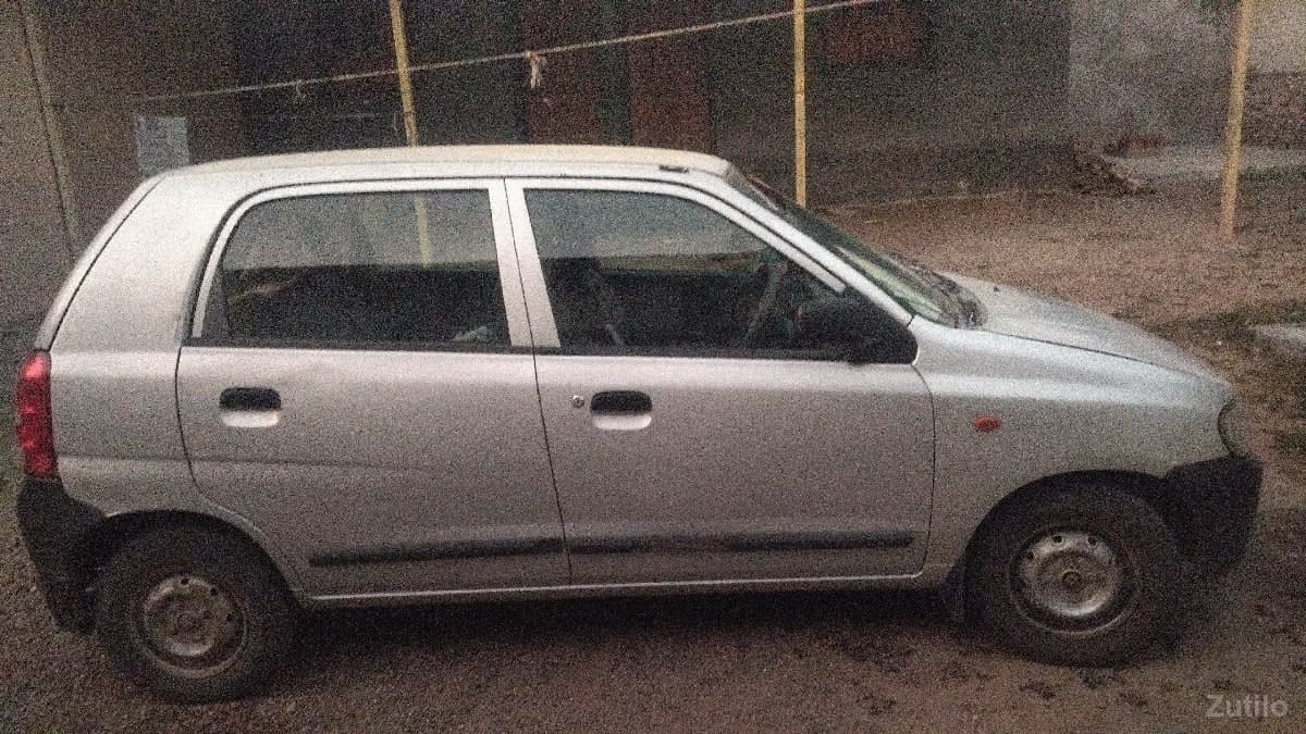 ફોરવિલ વેચવાની છે