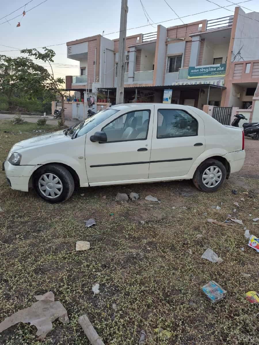 લોગાન ગાડી વેચવાની છે લોગાન ગાડી વેચવાની છે