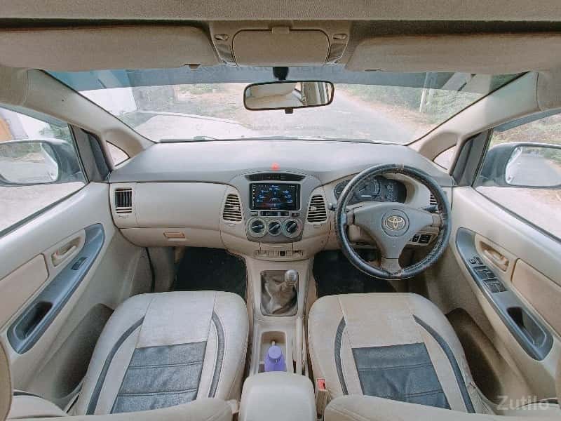 TOYOTA INNOVA TOYOTA INNOVA