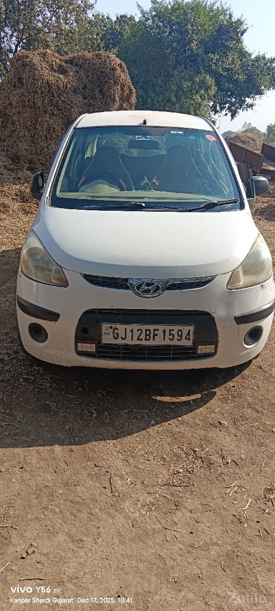 ફોર વ્હીલ-કાર વેચવાની છે