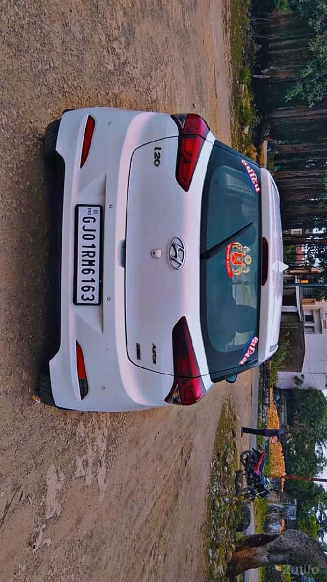 Hyundai i20 Asta Hyundai i20 Asta