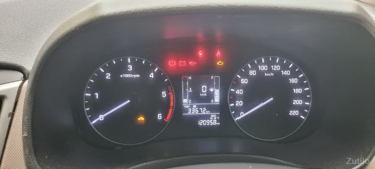 gadi,veshvani creta modal 20016