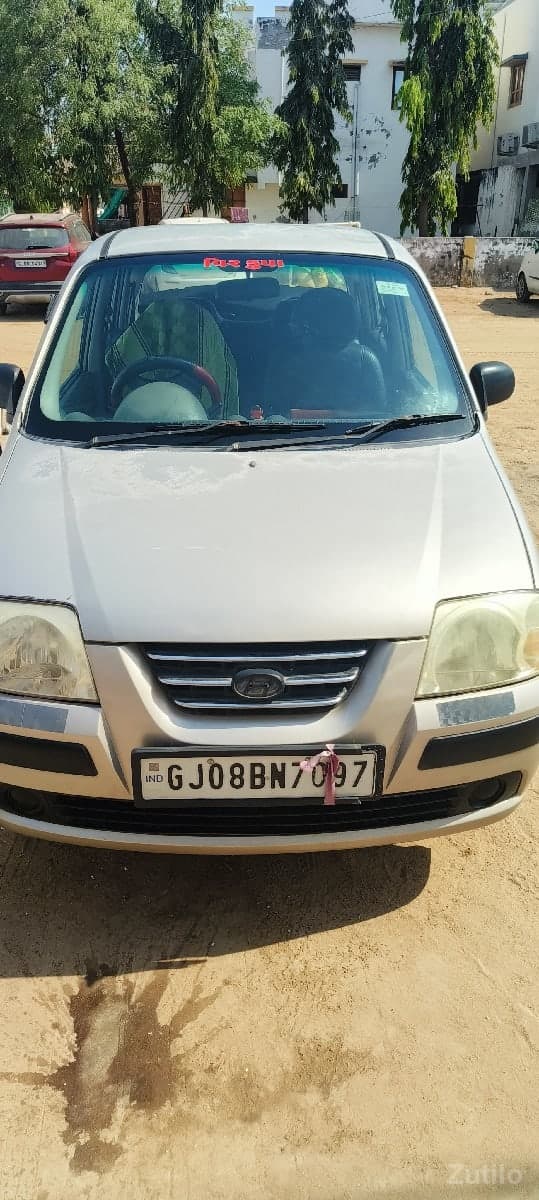 santro ગાડી વેચવાની છે