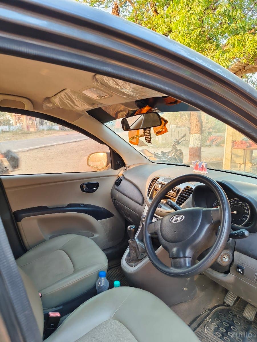 ગાડી વેચવાની છે સારી કંડીશન