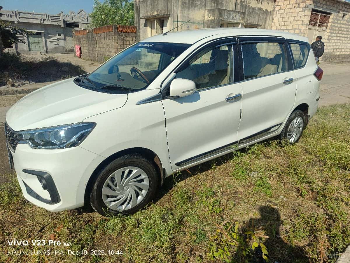 ઘરઘરાઉ ertiga vxi 1 oner ઘરઘરાઉ ertiga vxi 1 oner