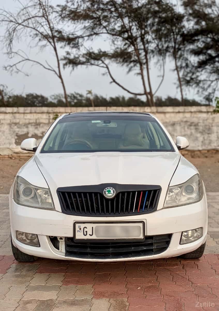 2012 SKODA LAURA DIZAL 2012 SKODA LAURA DIZAL