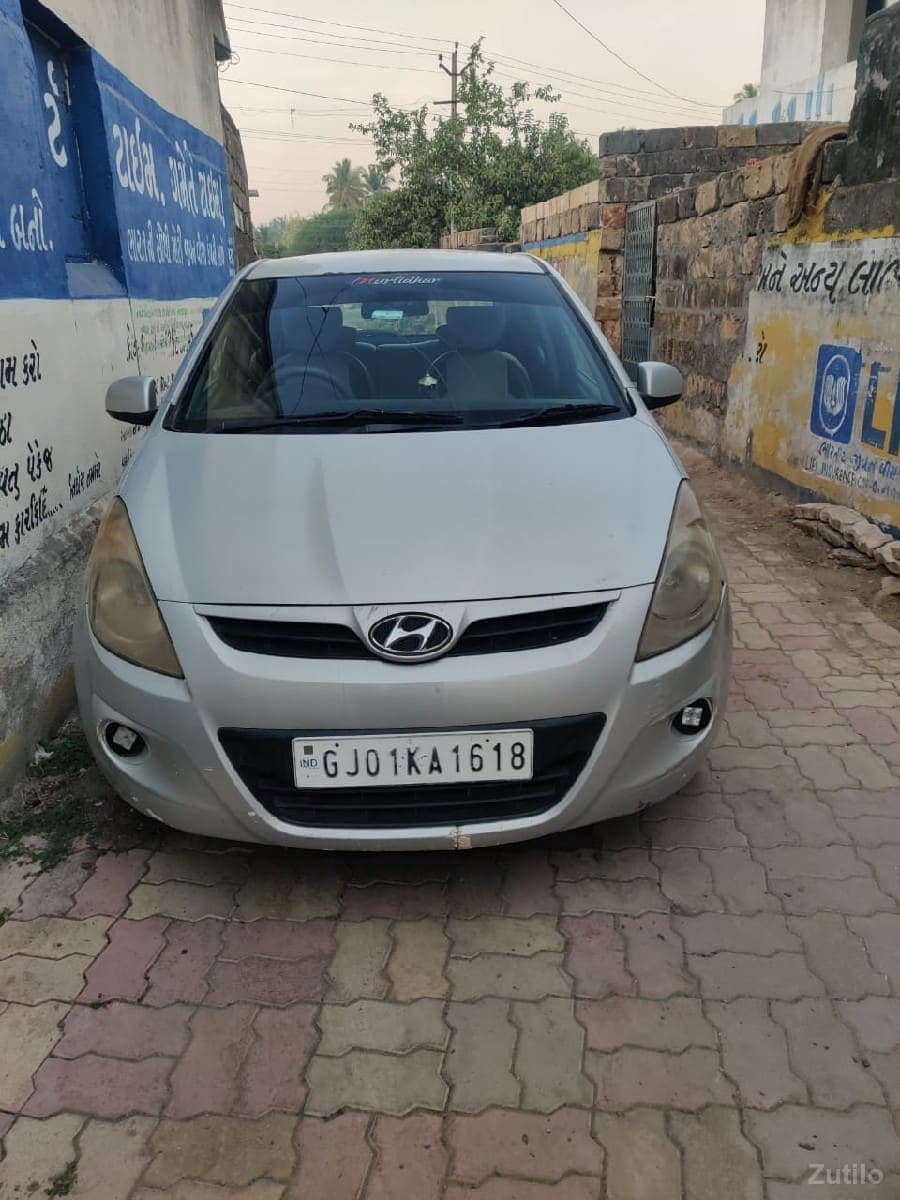 sale ..sale.. i20 4 wheel