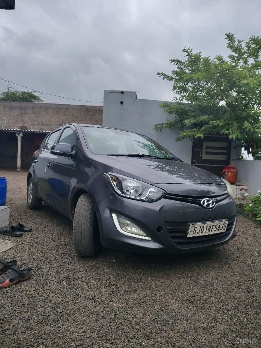 i20 car vechvani che i20 car vechvani che