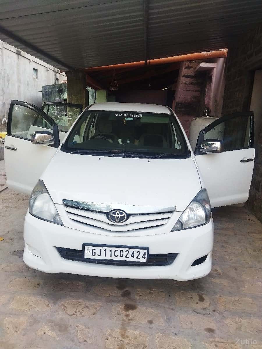 ઇનોવા ઇનોવા