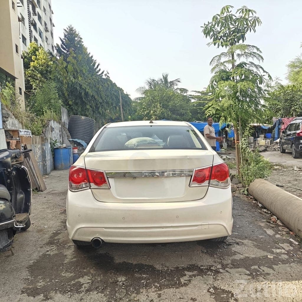 2014 Chevrolet Cruze LTZ Sedan White