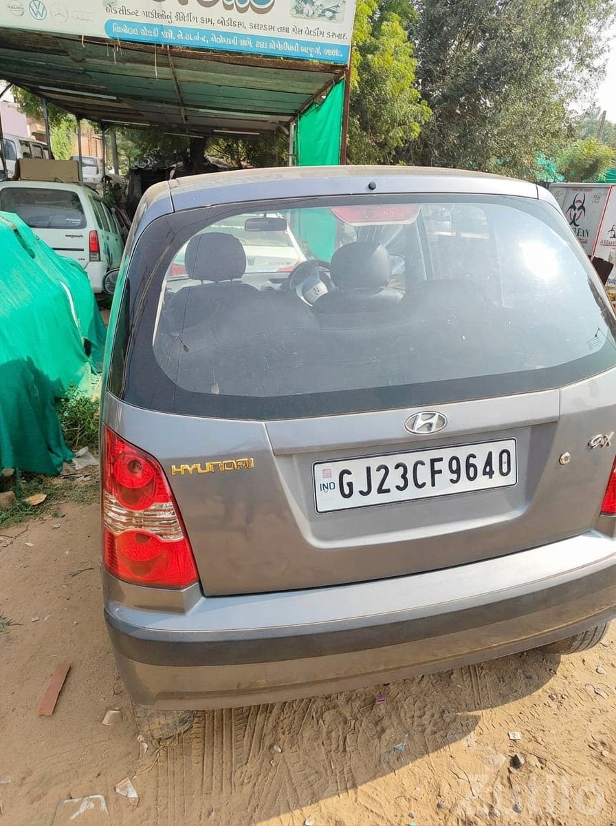 Hyundai Santro Xing Grey Hatchback