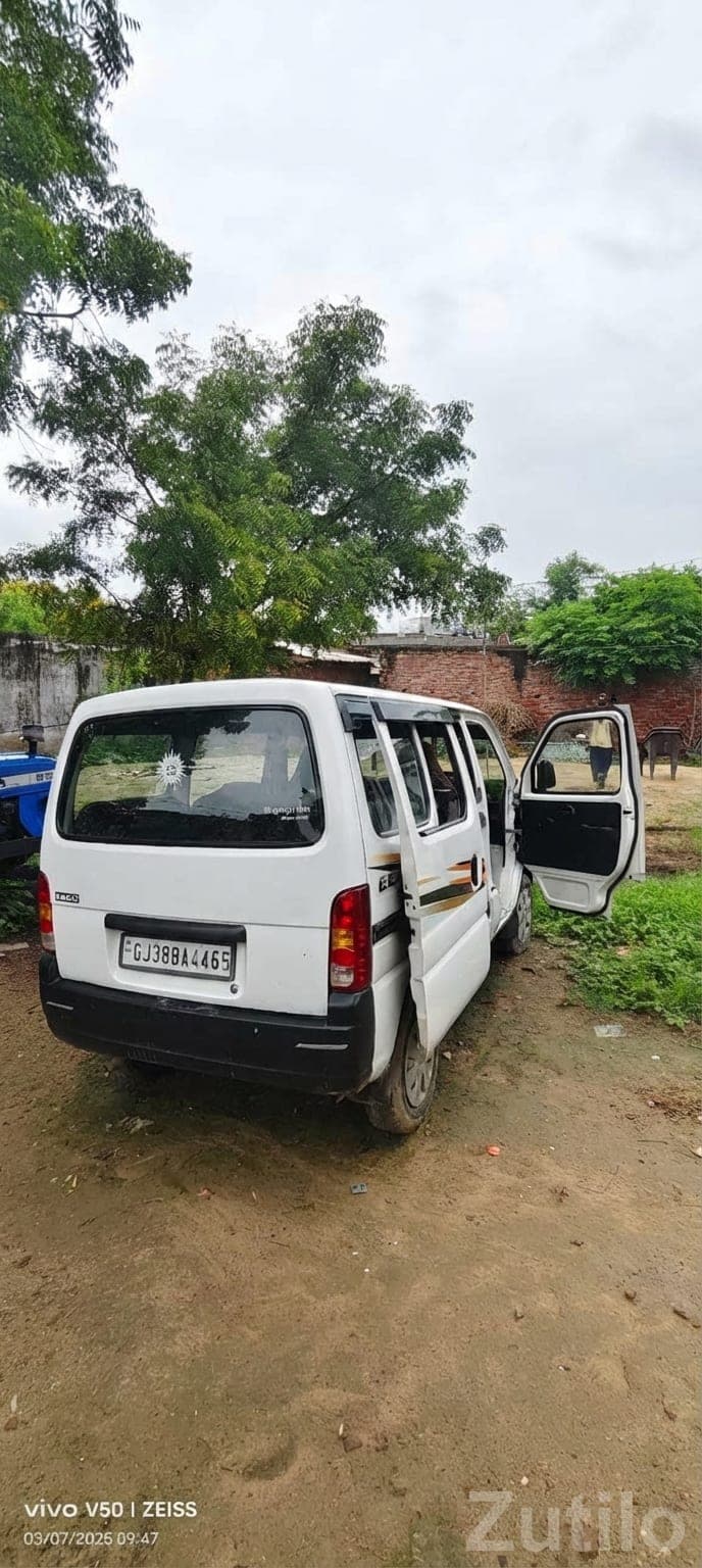 Maruti Suzuki Eeco White – Spacious Van Maruti Suzuki Eeco White – Spacious Van