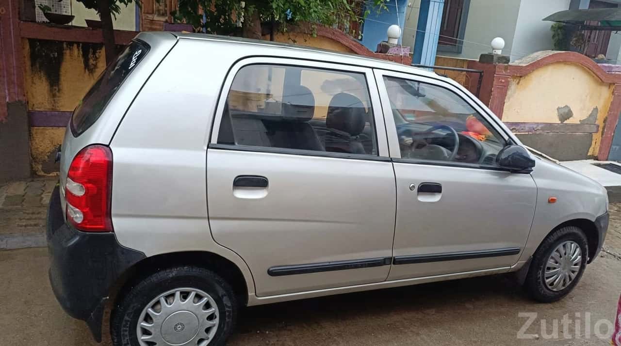 Maruti Alto Silver Hatchback – Reliable City Car Maruti Alto Silver Hatchback – Reliable City Car