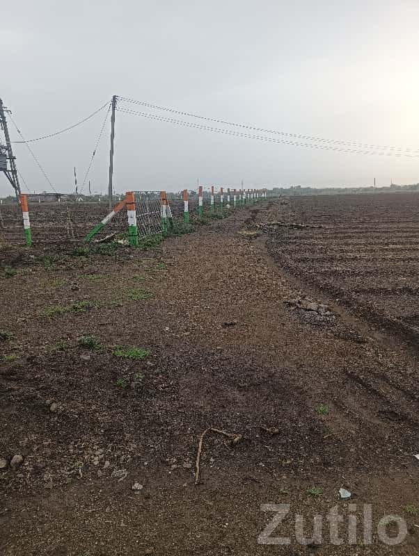 Fenced Agricultural Land in Rajkot Fenced Agricultural Land in Rajkot