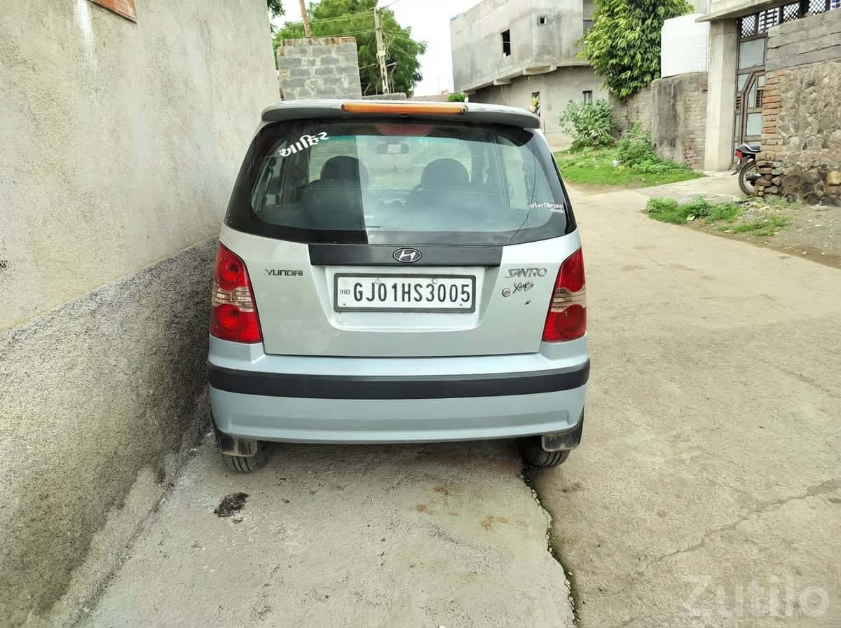 Hyundai Santro XG Silver Hatchback Hyundai Santro XG Silver Hatchback