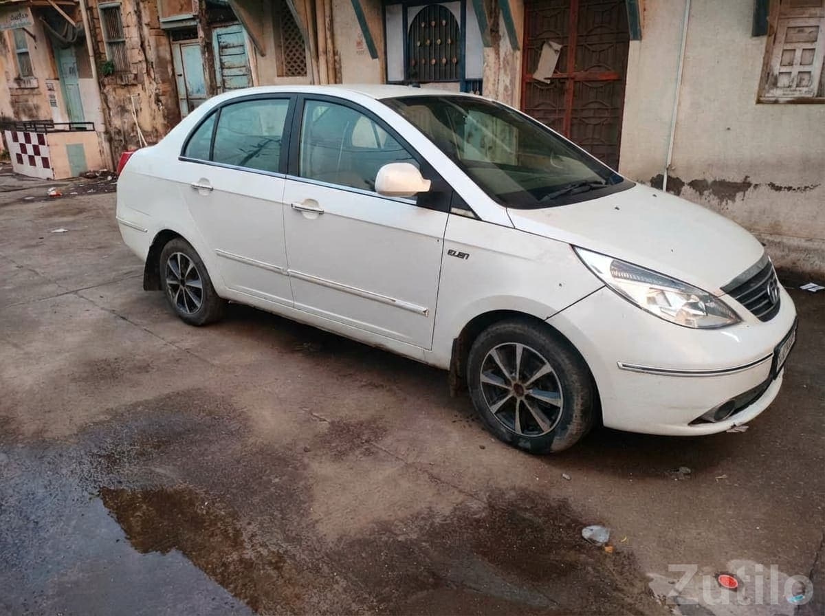 2011 Tata Manza White Sedan