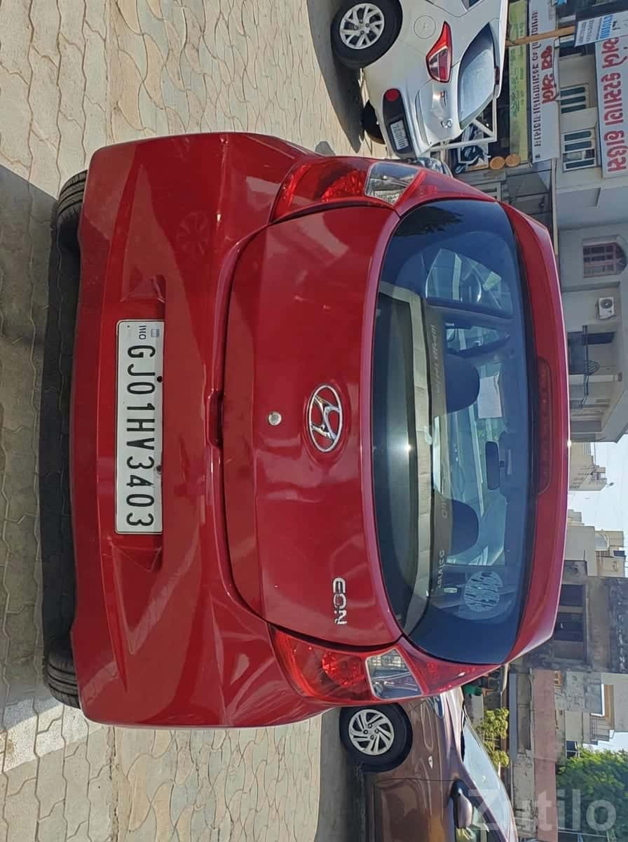Hyundai Eon Era Plus Red Hatchback Hyundai Eon Era Plus Red Hatchback