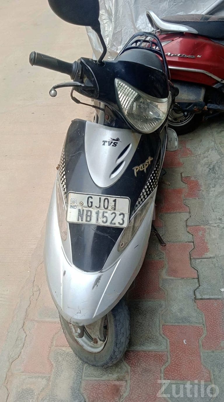 TVS Scooty Pep Silver Black Scooter TVS Scooty Pep Silver Black Scooter