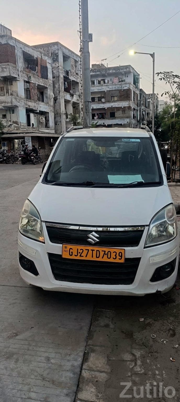 Maruti Suzuki WagonR 2015 – White Taxi