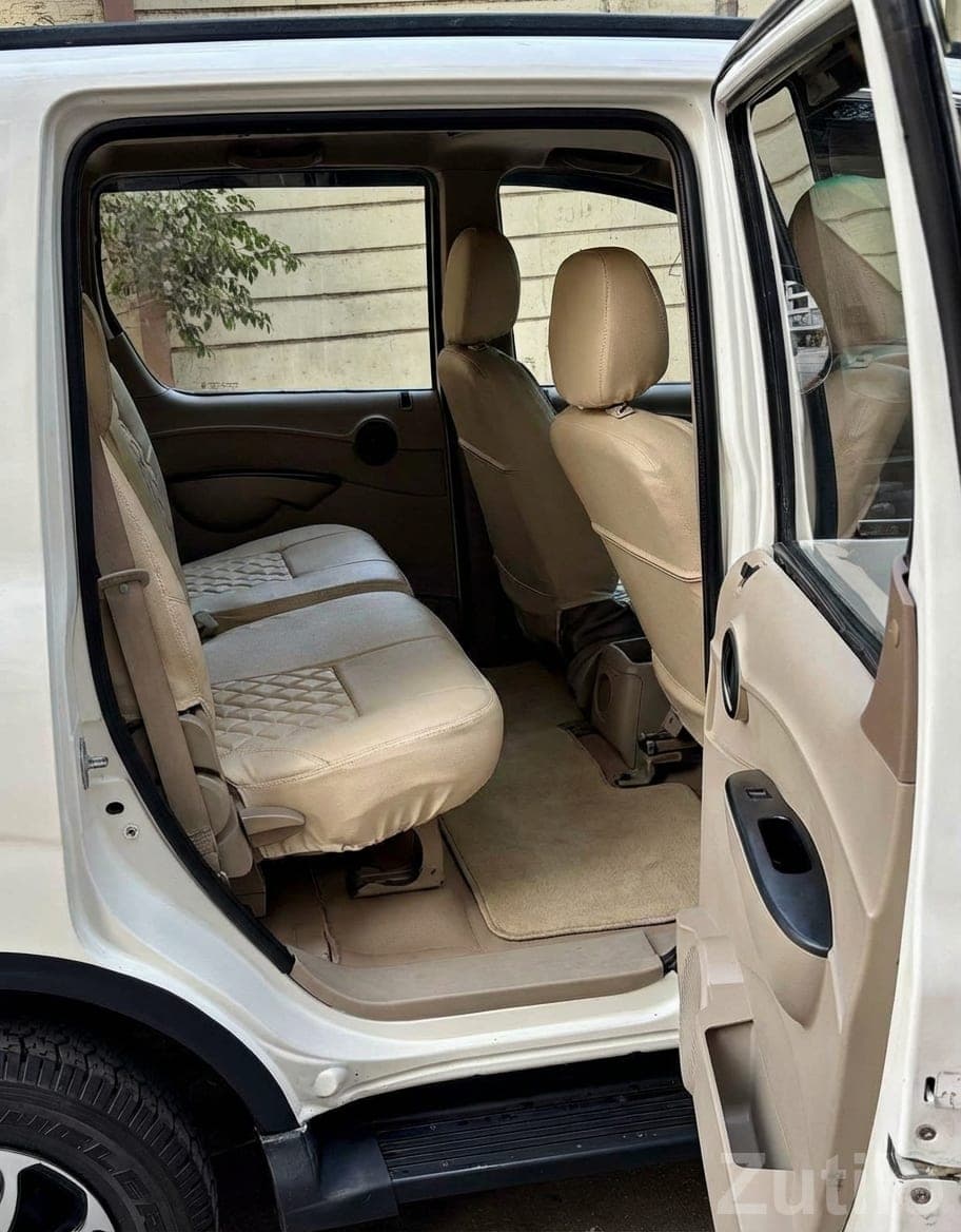 Mahindra Xylo Diesel 7-Seater Beige Interior