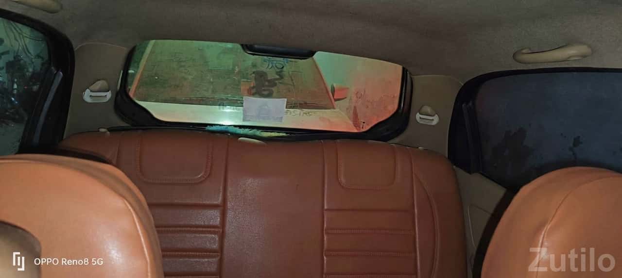 CNG Hybrid Car with Fresh Brown Seats CNG Hybrid Car with Fresh Brown Seats