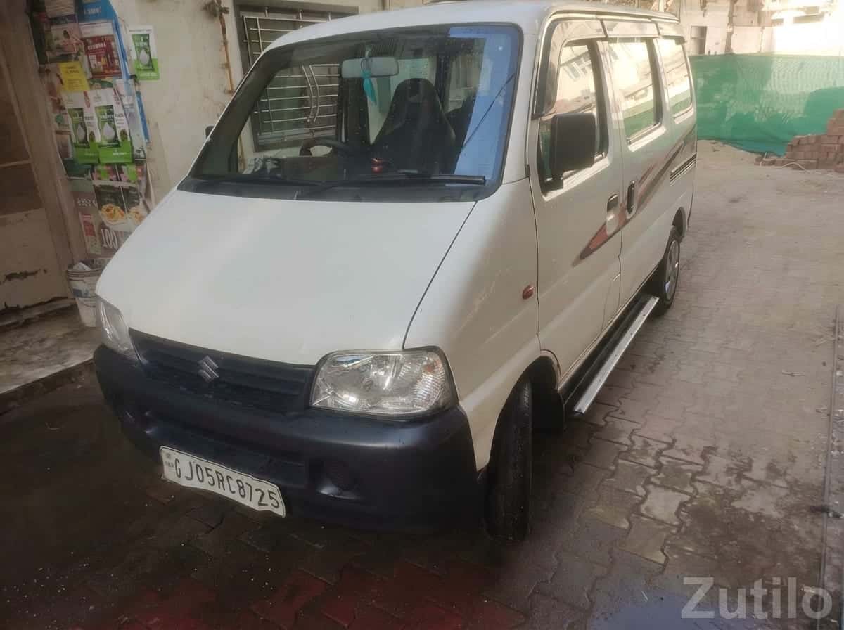 Maruti Suzuki Eeco 5 Seater White Van Maruti Suzuki Eeco 5 Seater White Van