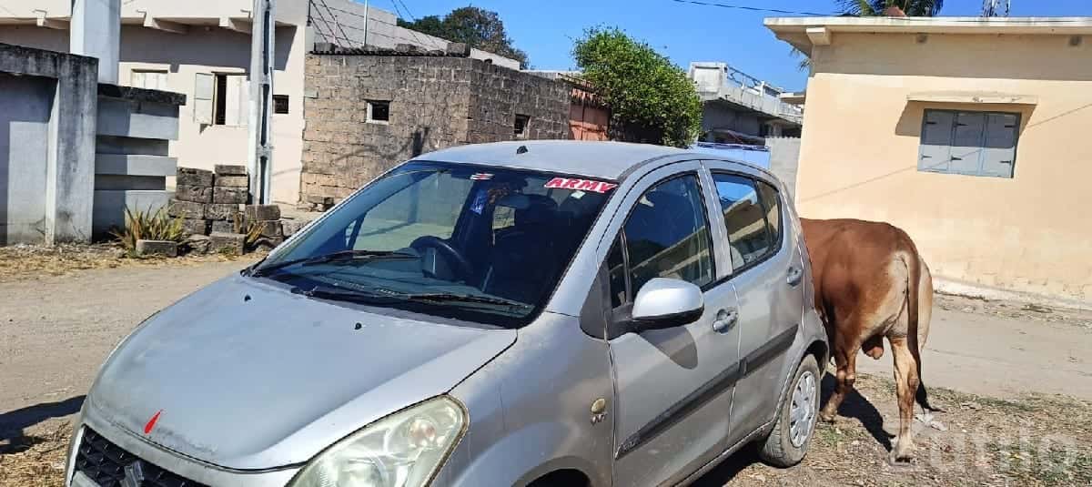 Maruti Suzuki Ritz Silver Hatchback Maruti Suzuki Ritz Silver Hatchback