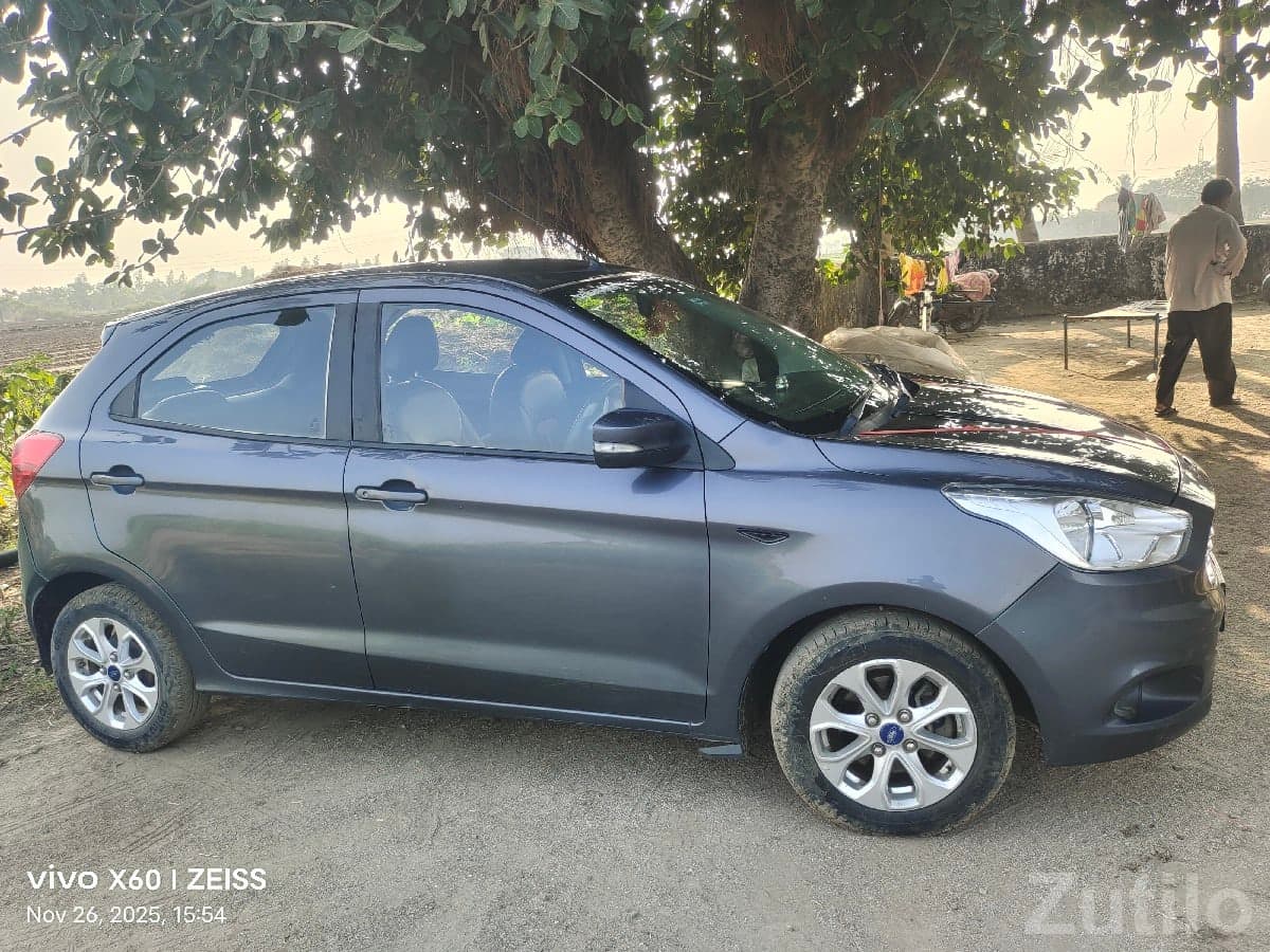 Clean Grey Ford Hatchback Car