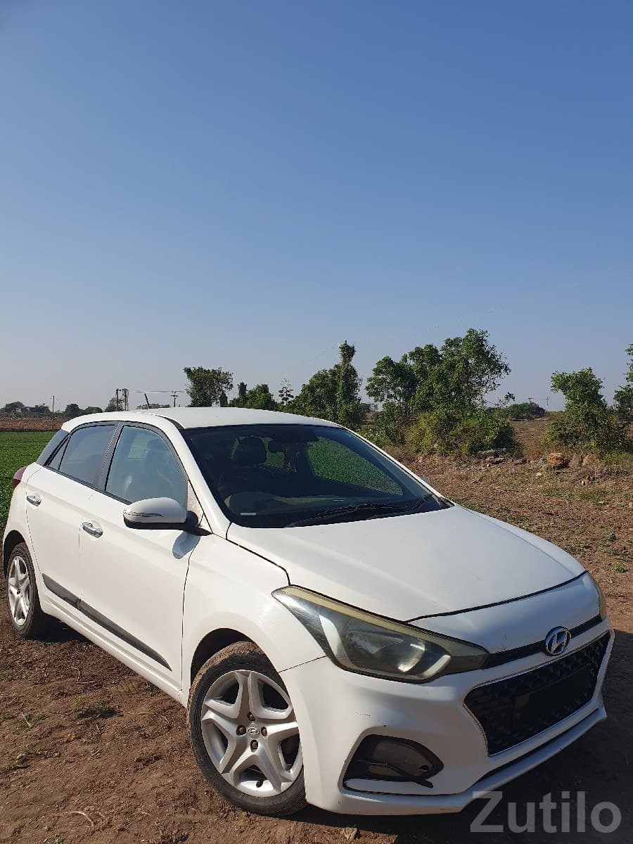 Hyundai i20 Asta Diesel White Hatchback